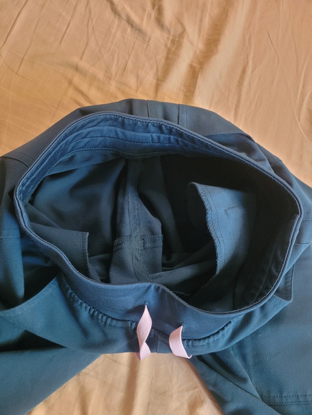 Figs Yola 2.0 Scrub Pants,Caribbean Blue,Yoga Waistband,XS petite - Picture 10 of 16